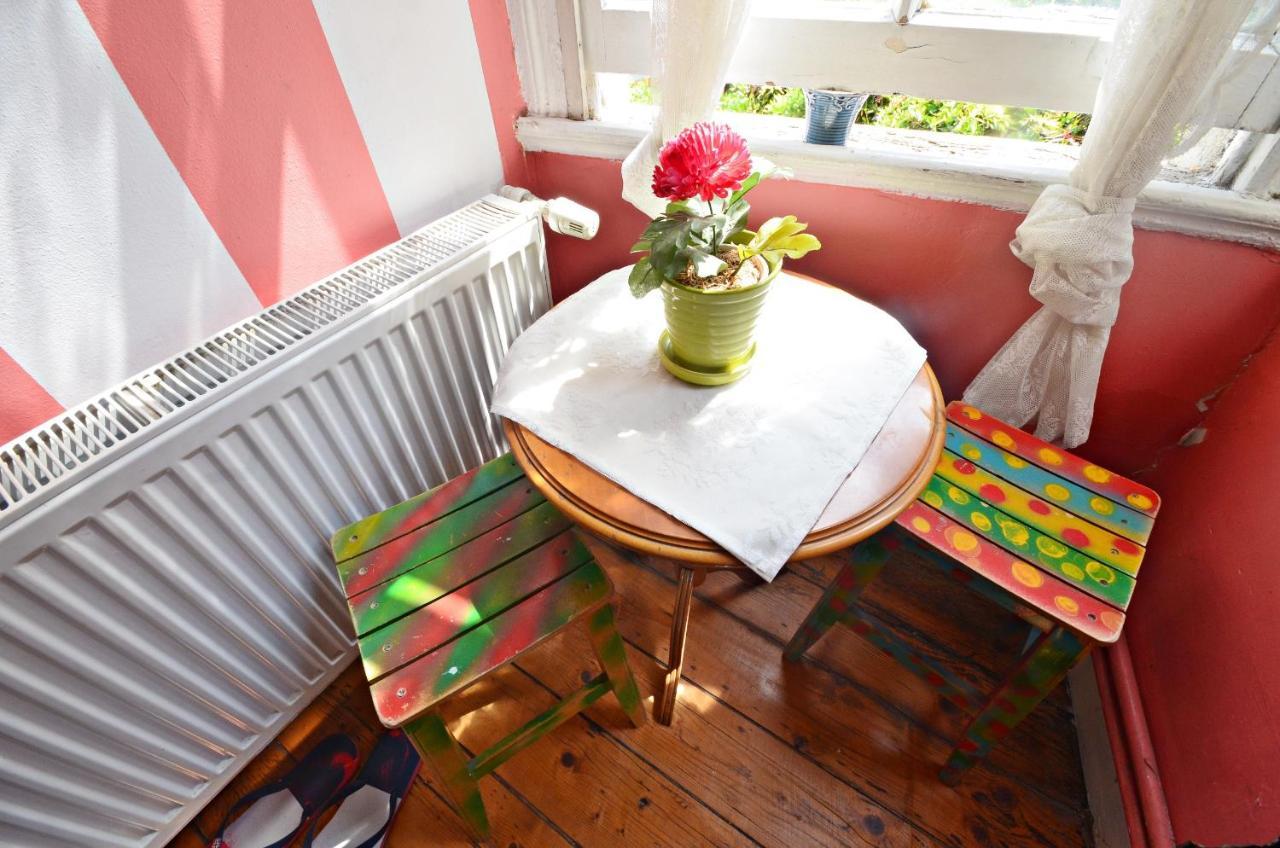 Jumba Hostel Istanboel Buitenkant foto